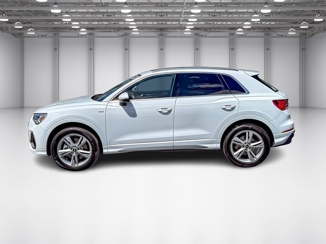Certified 2024 Audi Q3 2.0T Premium Plus w/ Premium Plus Package image 2