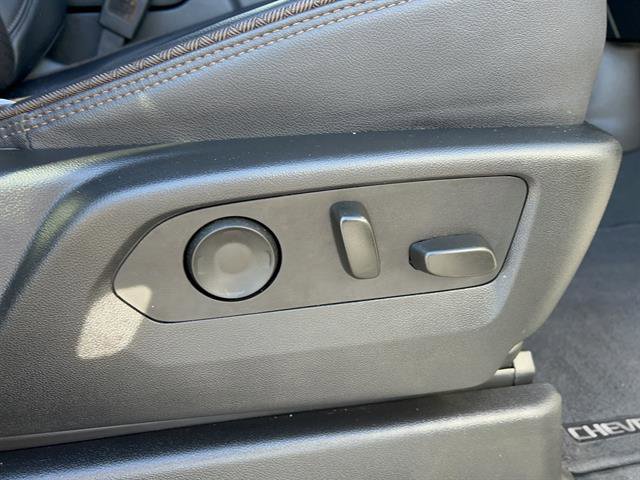 Used 2024 Chevrolet Tahoe High Country image 16