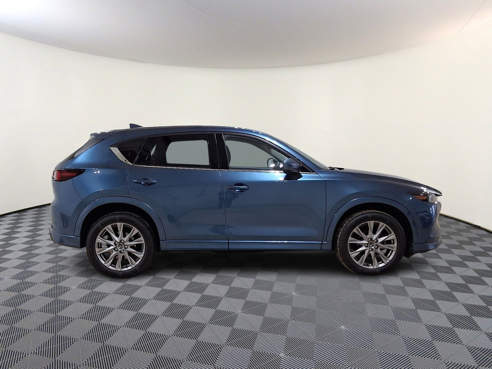 Used 2024 MAZDA CX-5 AWD 2.5 S w/ Premium Plus Pkg image 7