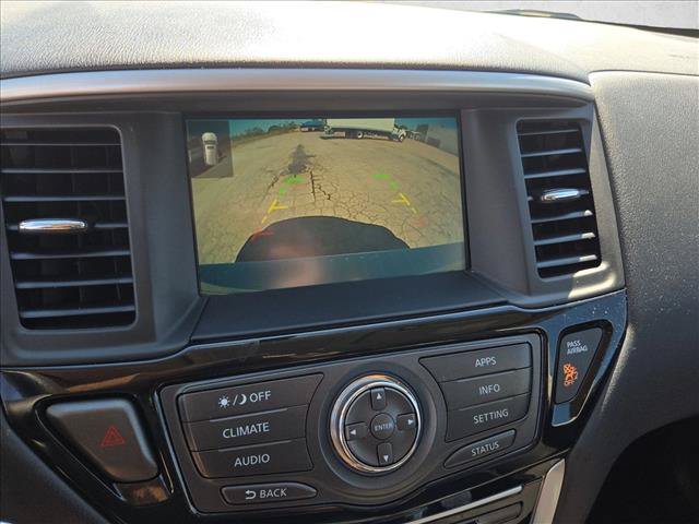 Used 2020 Nissan Pathfinder S FWD image 14