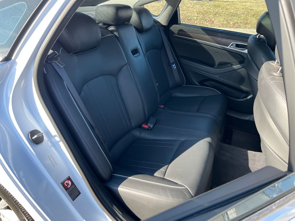 Used 2015 Hyundai Genesis 3.8 w/ Option Group 02 image 21