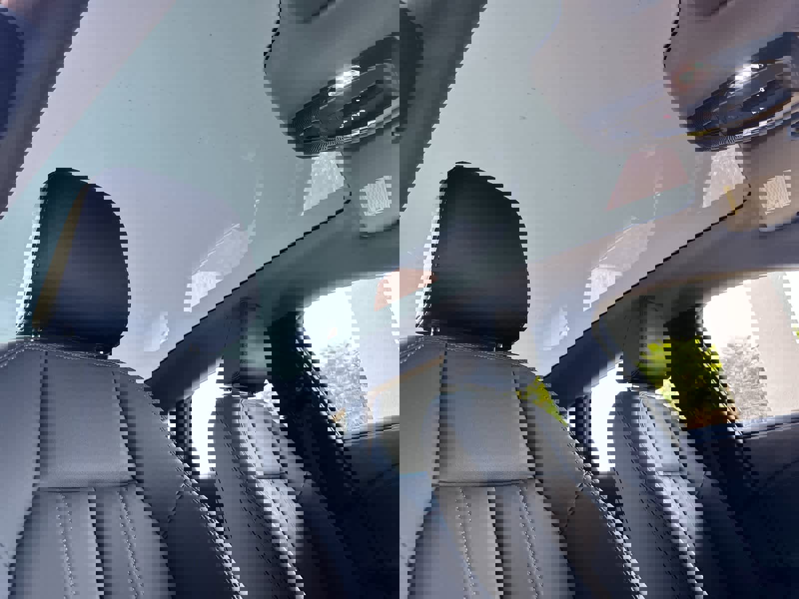 Used 2025 Audi A6 e-tron Premium w/ Convenience Package image 14