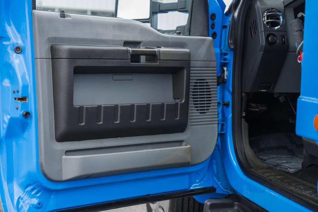 Used 2012 Ford F550 2WD Regular Cab Super Duty w/ Payload Upgrade Pkg image 36