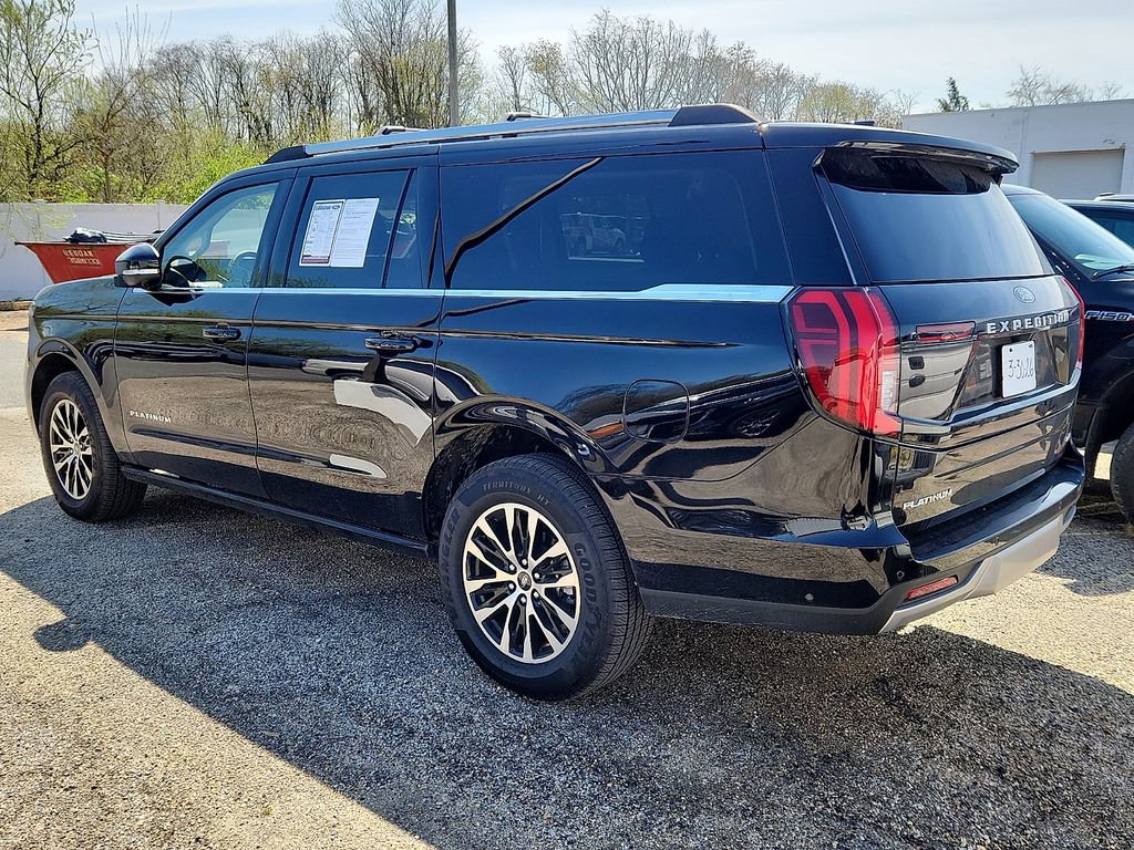 Used 2025 Ford Expedition Max Platinum image 5