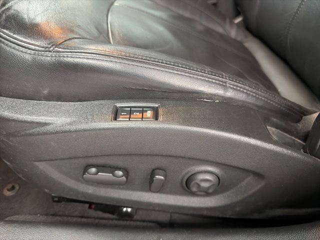 Used 2013 Buick LaCrosse Leather FWD image 14