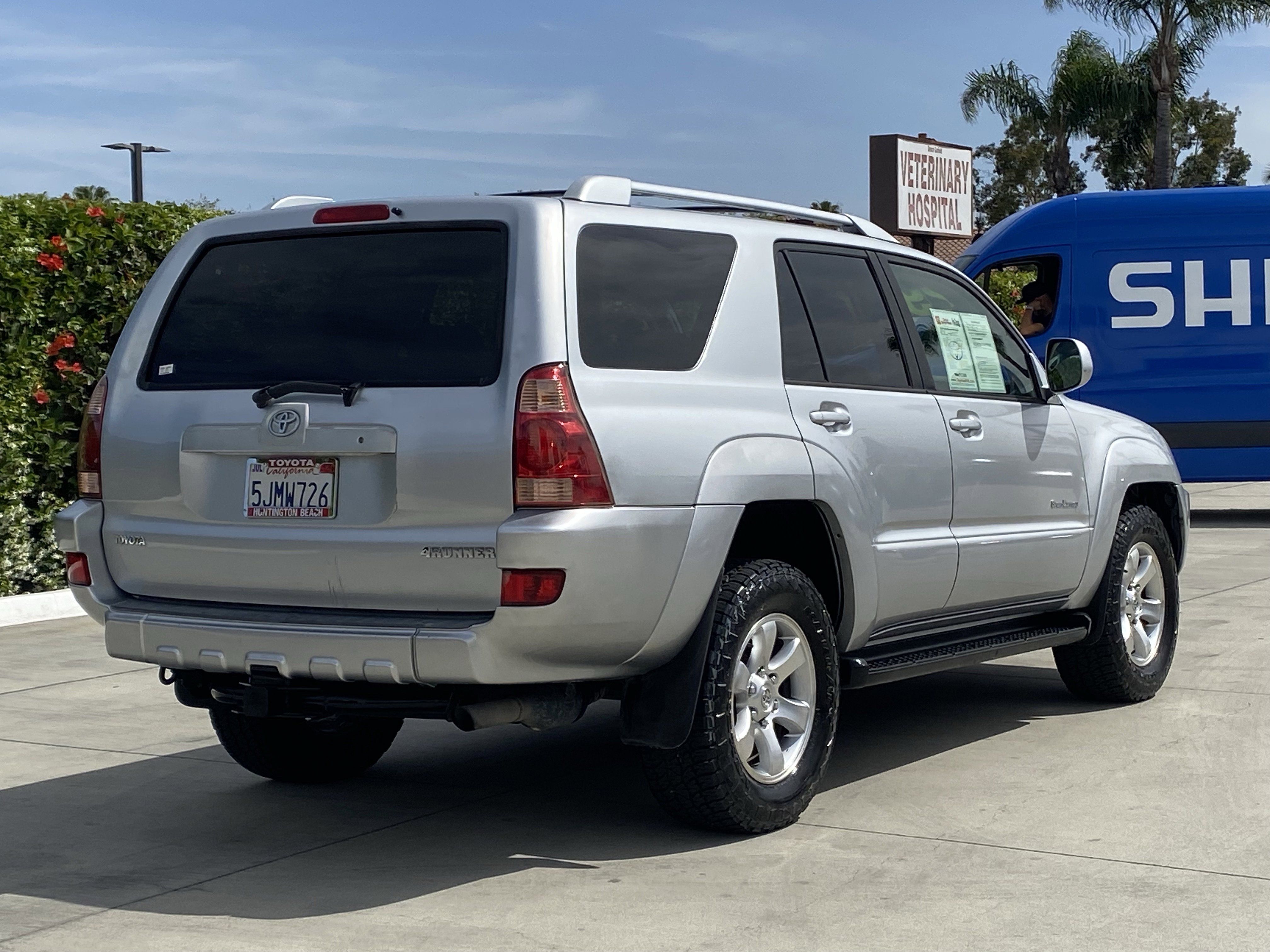 Used 2004 Toyota 4Runner SR5 image 3