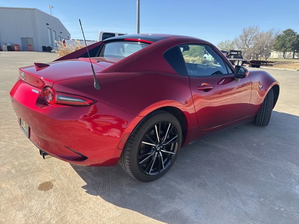 Used 2025 MAZDA MX-5 Miata RF Grand Touring RWD image 5