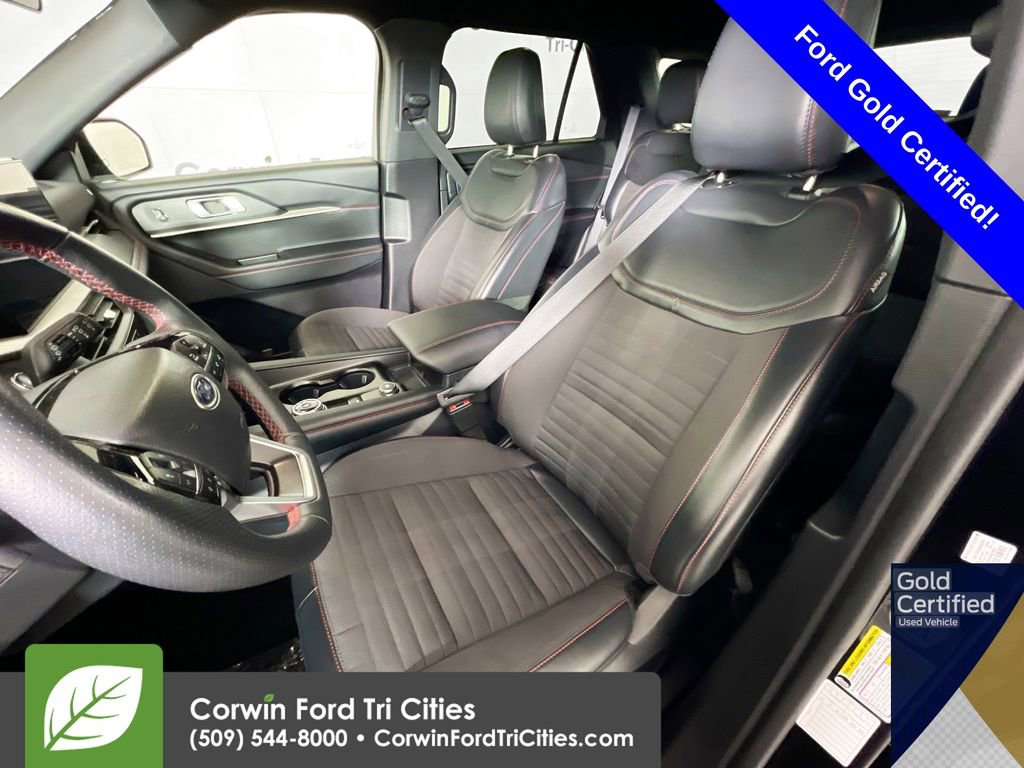 Certified 2025 Ford Explorer ST-Line w/ ST-Line Street Pack image 27