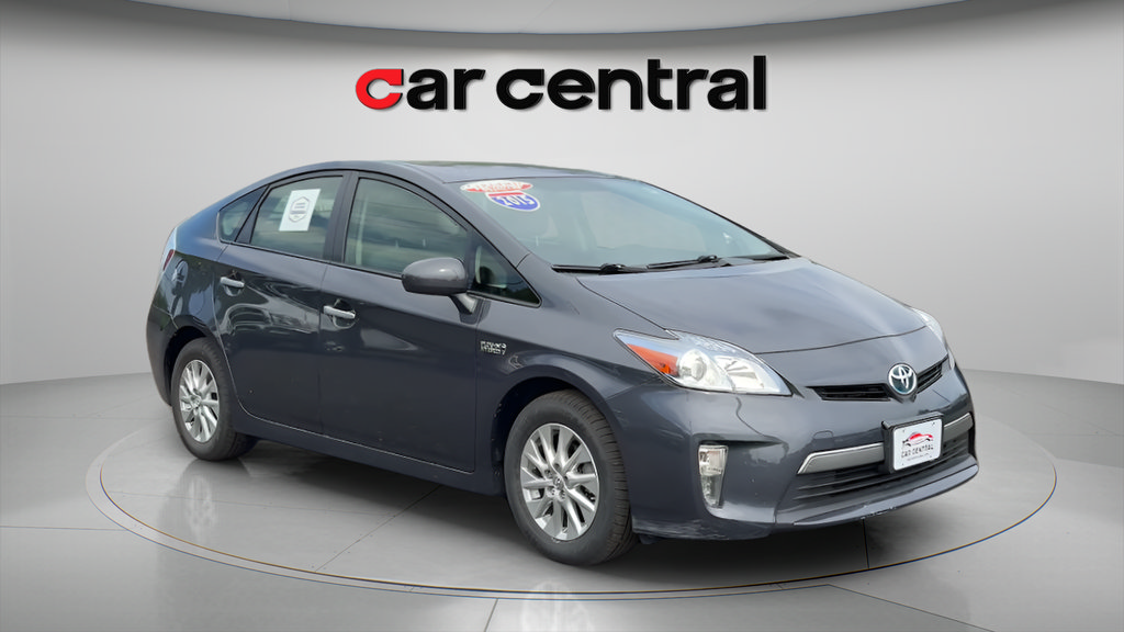 Used 2015 Toyota Prius Prime Plug-In Hybrid FWD image 7