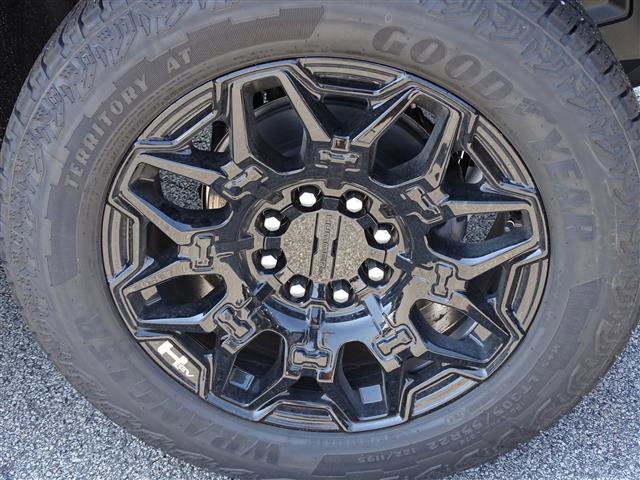 New 2025 GMC Hummer EV 2X image 3