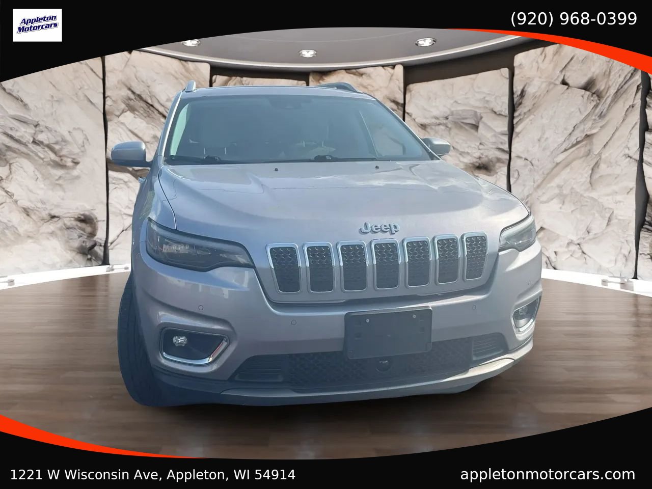 Used 2019 Jeep Cherokee Limited w/ Technology Group AWD/4WD image 11
