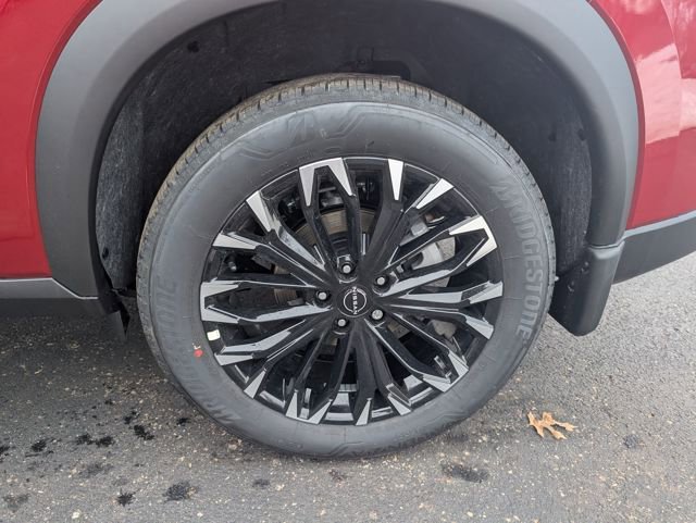 New 2026 Nissan Rogue SV AWD/4WD image 25