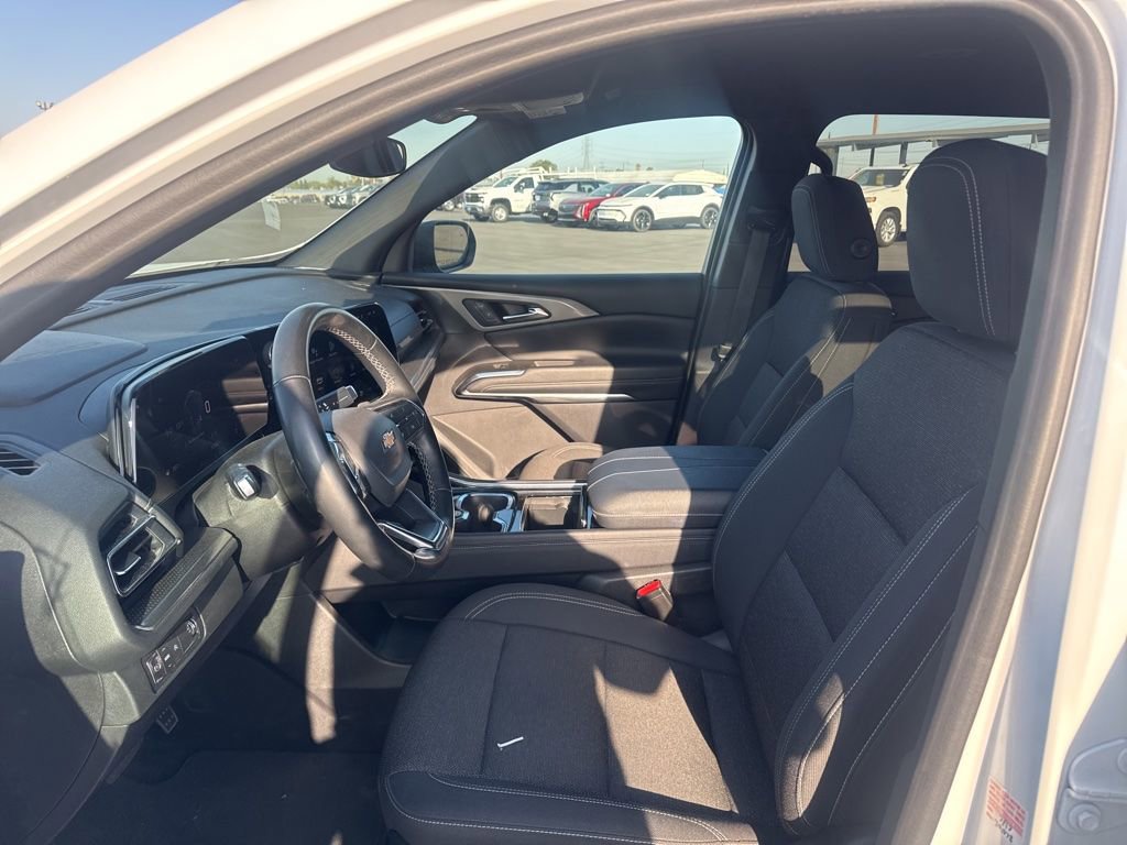 Certified 2024 Chevrolet Traverse LT image 24