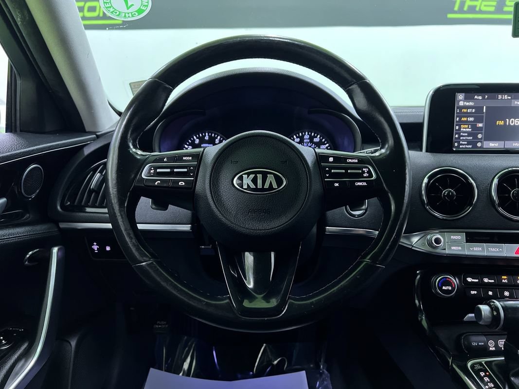 Used 2018 Kia Stinger RWD image 18