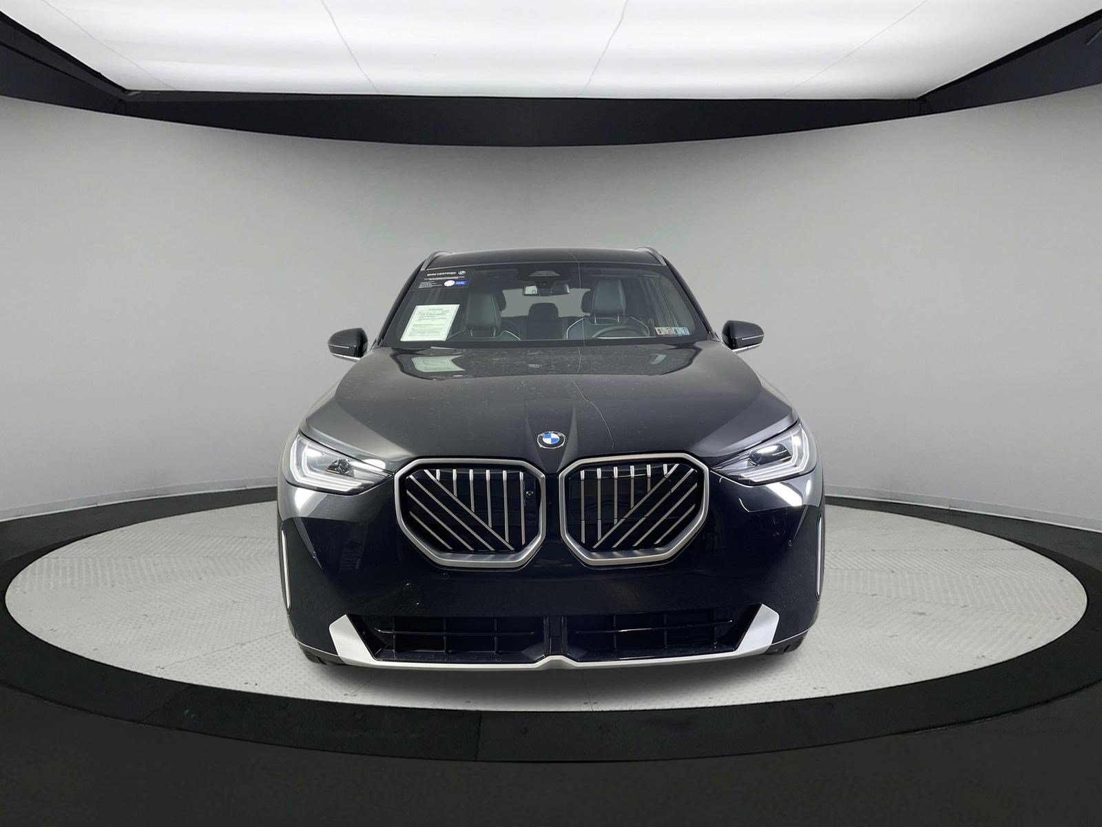 Certified 2025 BMW X3 xDrive30i AWD/4WD image 2