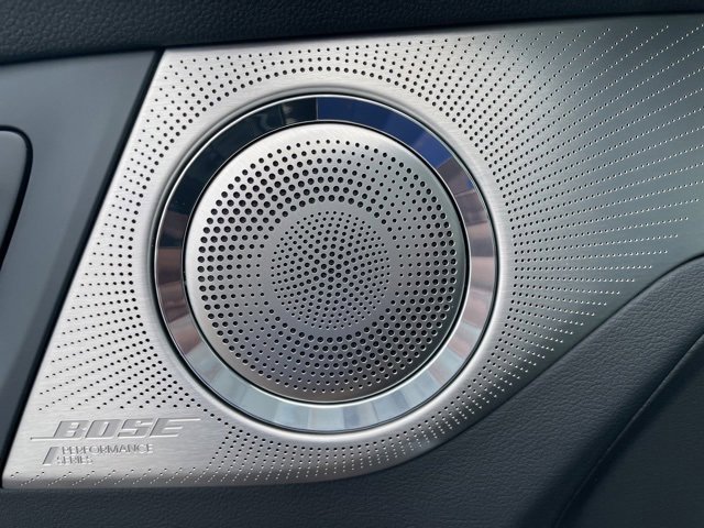 New 2026 Buick Enclave Avenir w/ LPO, Floor Liner Package image 10