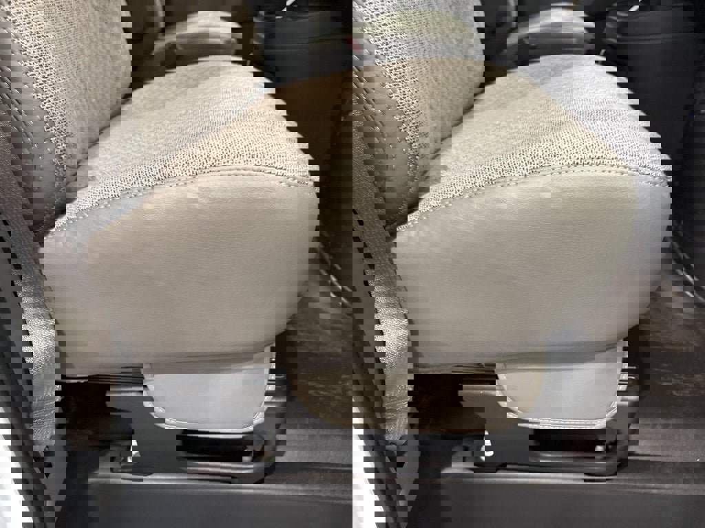 New 2025 GMC Savana 2500 Work Van w/ Driver Convenience Package image 13