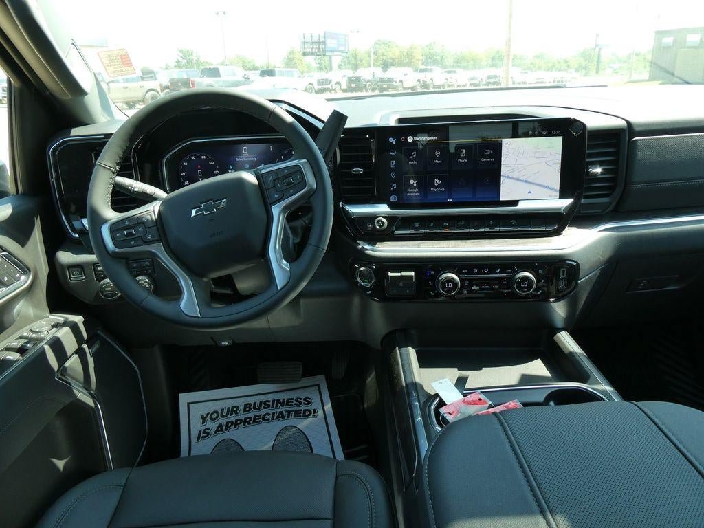 New 2026 Chevrolet Silverado 3500 LTZ w/ LTZ Plus Package AWD/4WD image 16