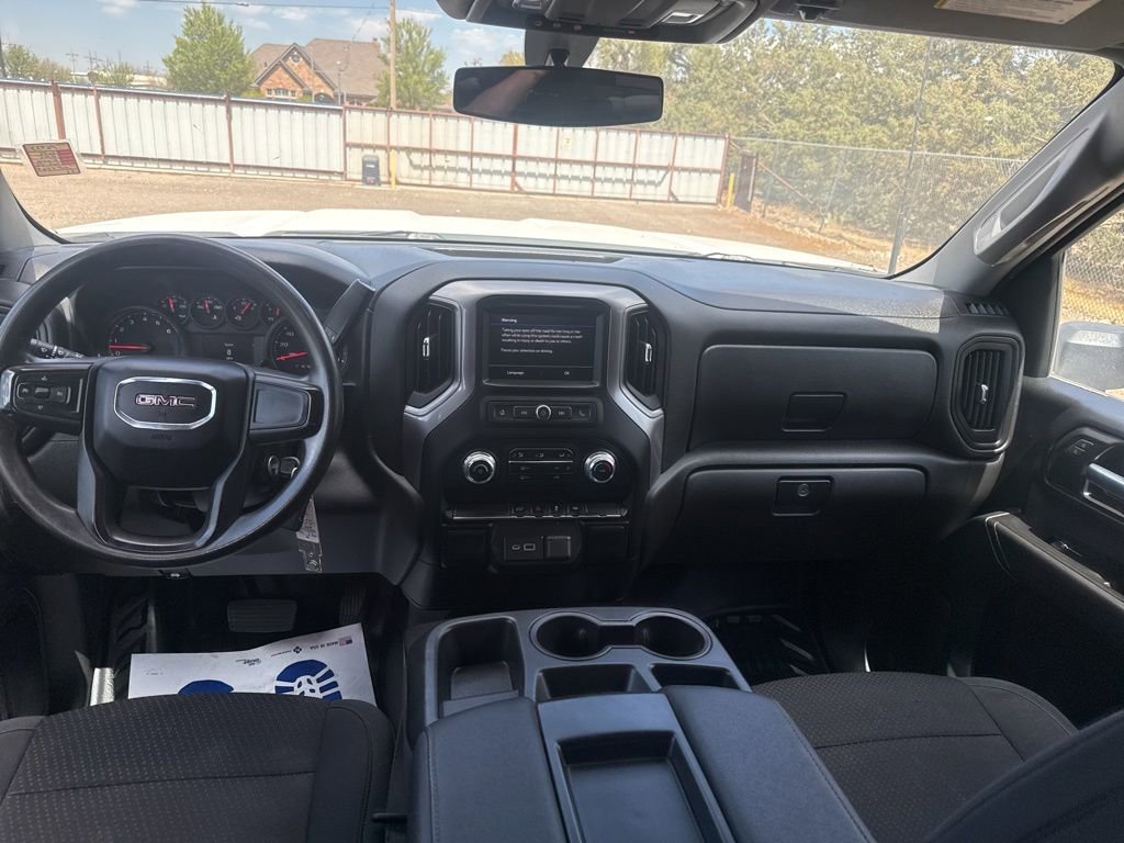 Used 2022 GMC Sierra 2500 Pro w/ Convenience Package RWD image 11