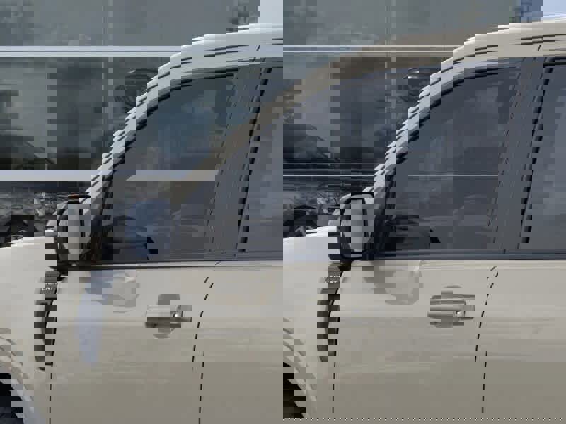 New 2025 Ford Maverick Lariat w/ Black Appearance Package image 21