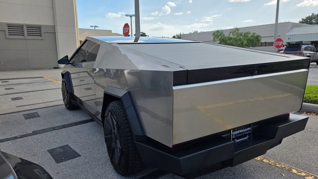 Used 2025 Tesla Cybertruck Cyberbeast image 4