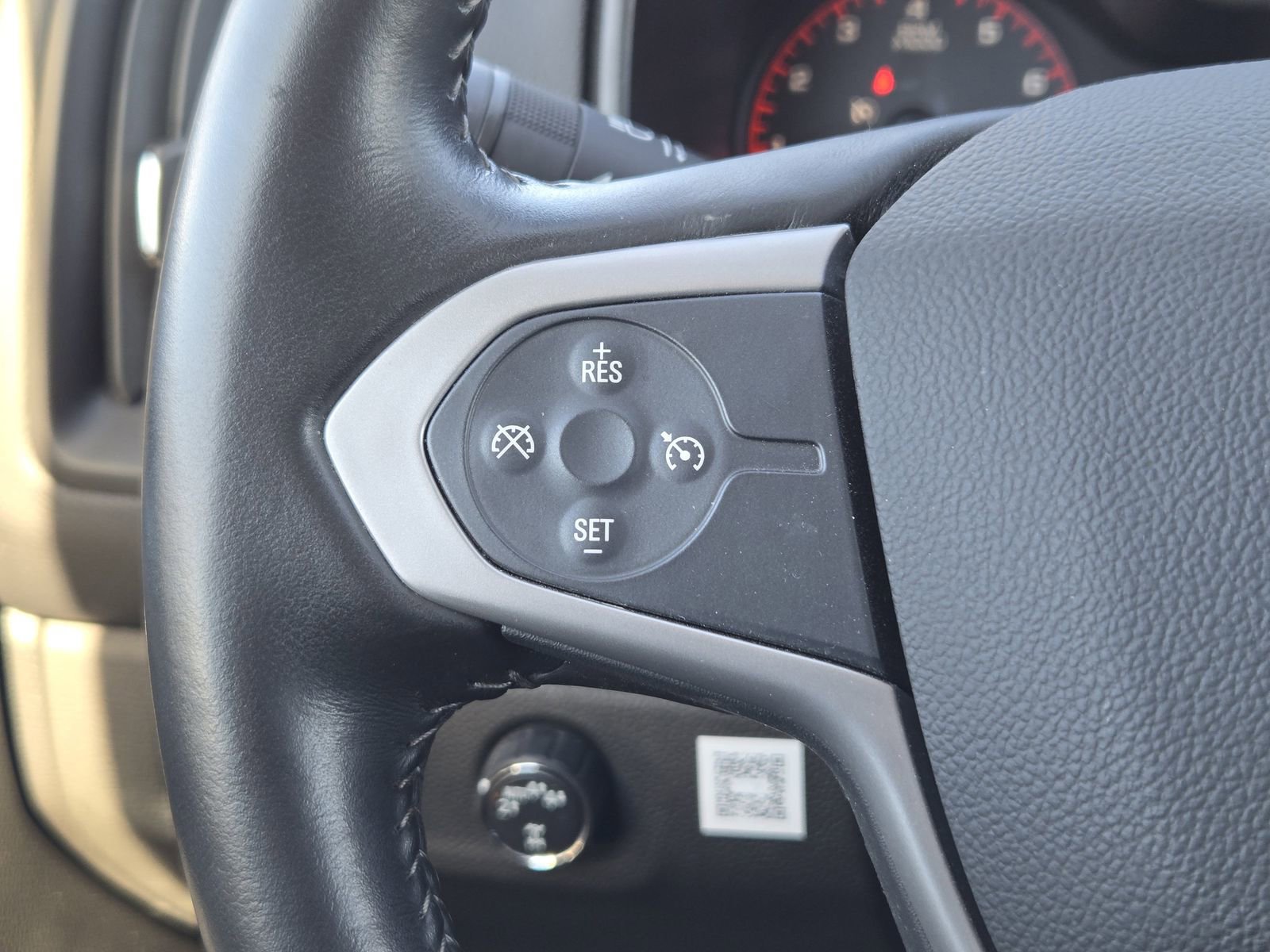 Used 2021 Chevrolet Colorado LT w/ LT Convenience Package image 31