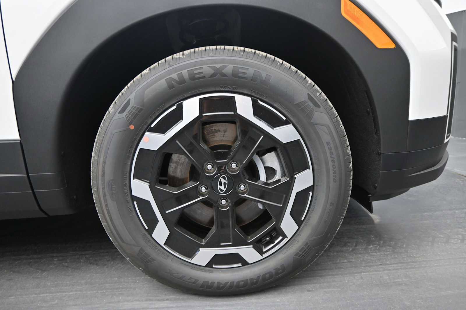 New 2026 Hyundai Santa Fe SE FWD image 10