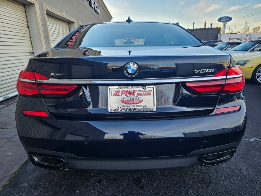Used 2019 BMW 750i xDrive w/ Executive Package image 26