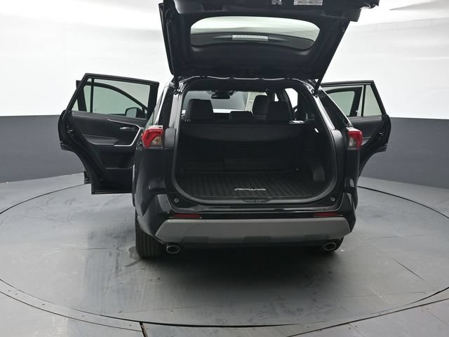 Certified 2024 Toyota RAV4 SE w/ Convenience Package AWD/4WD image 50