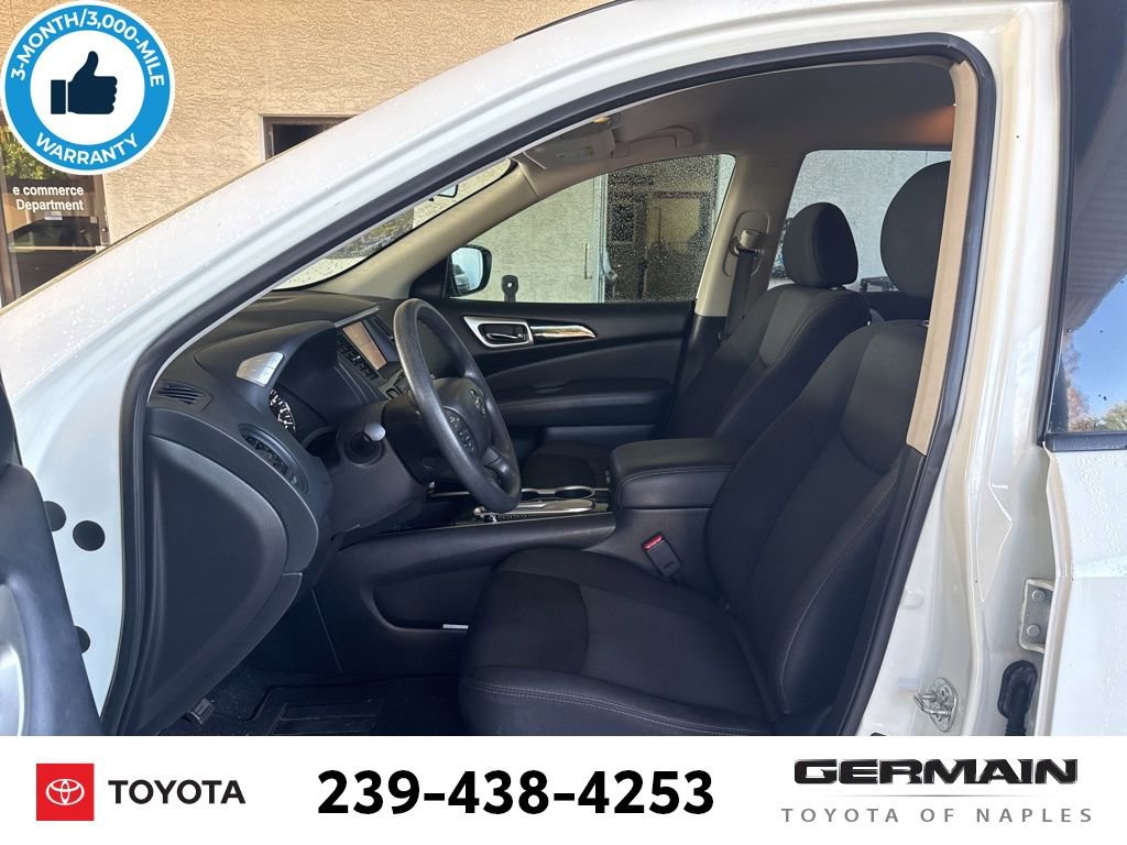 Used 2020 Nissan Pathfinder S FWD image 14