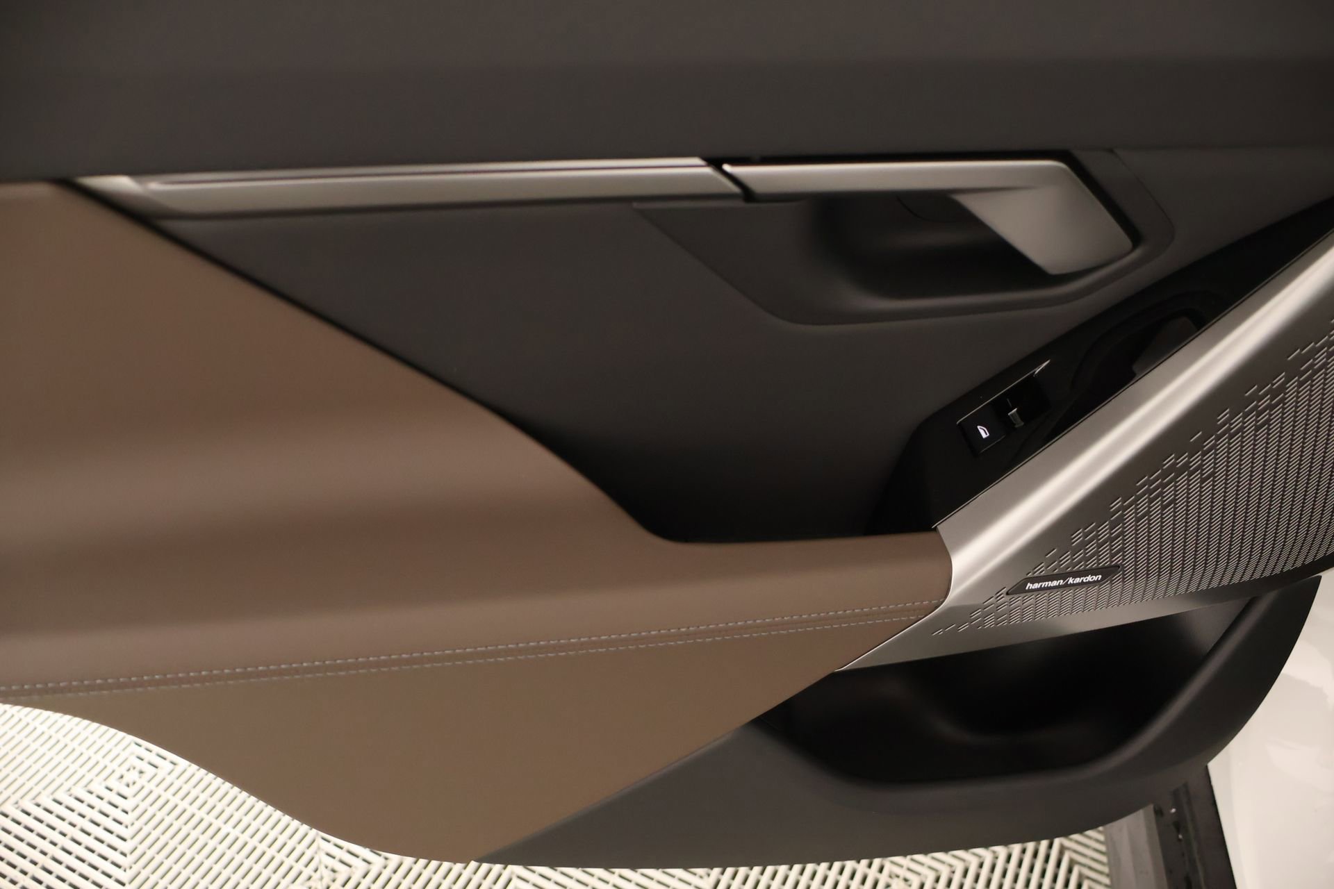 New 2027 BMW 530i xDrive AWD/4WD image 17