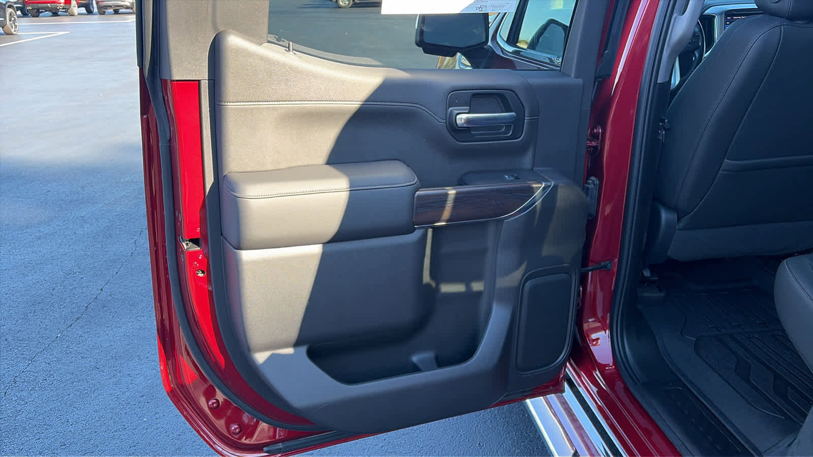 Used 2019 GMC Sierra 1500 SLT w/ SLT Premium Plus Package image 21