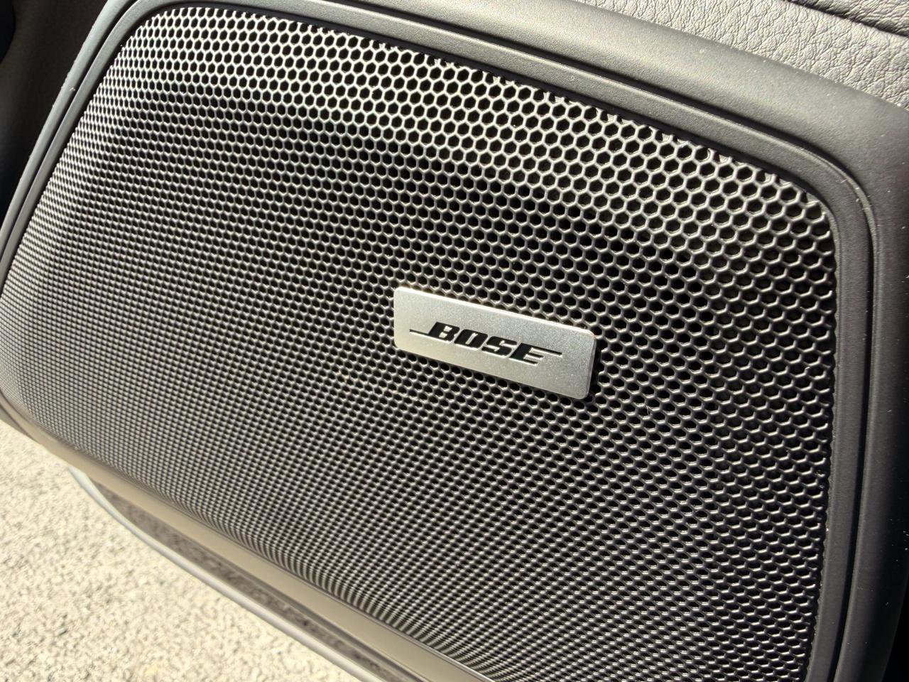 Used 2018 Porsche Panamera 4S image 19