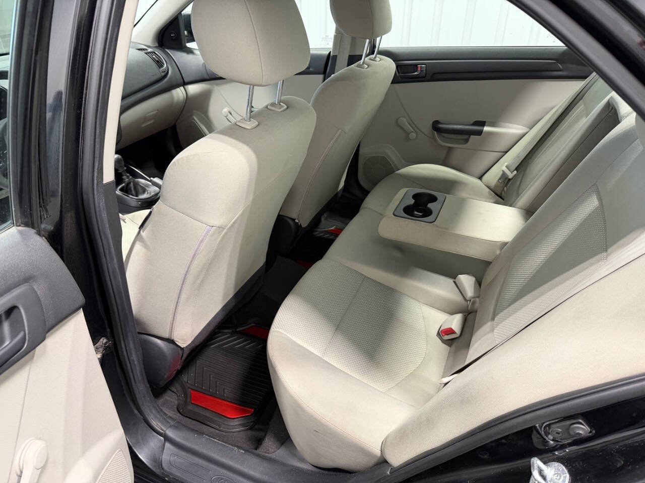 Used 2011 Kia Forte LX image 8