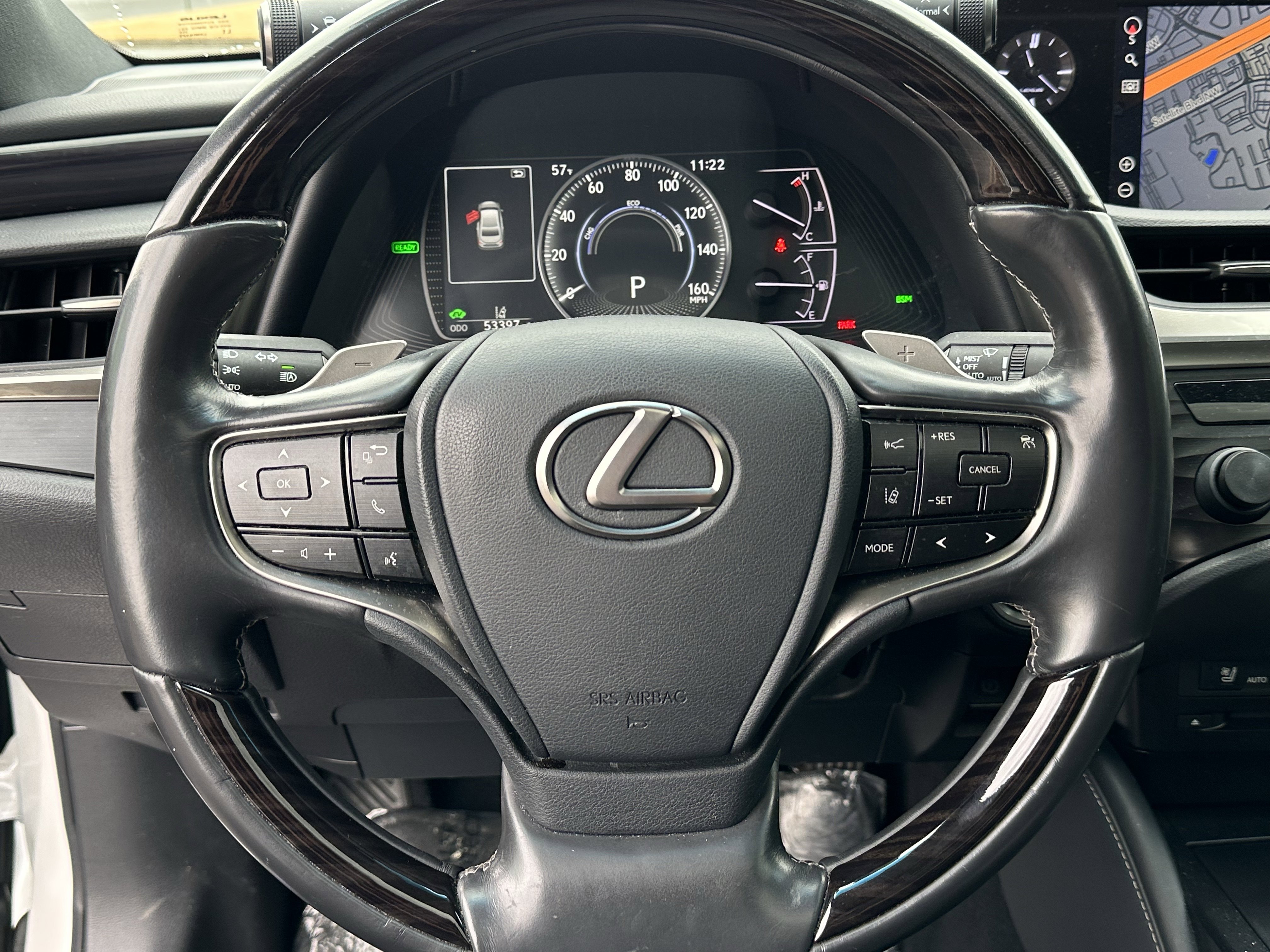 Used 2020 Lexus ES 300h w/ Premium Package image 6