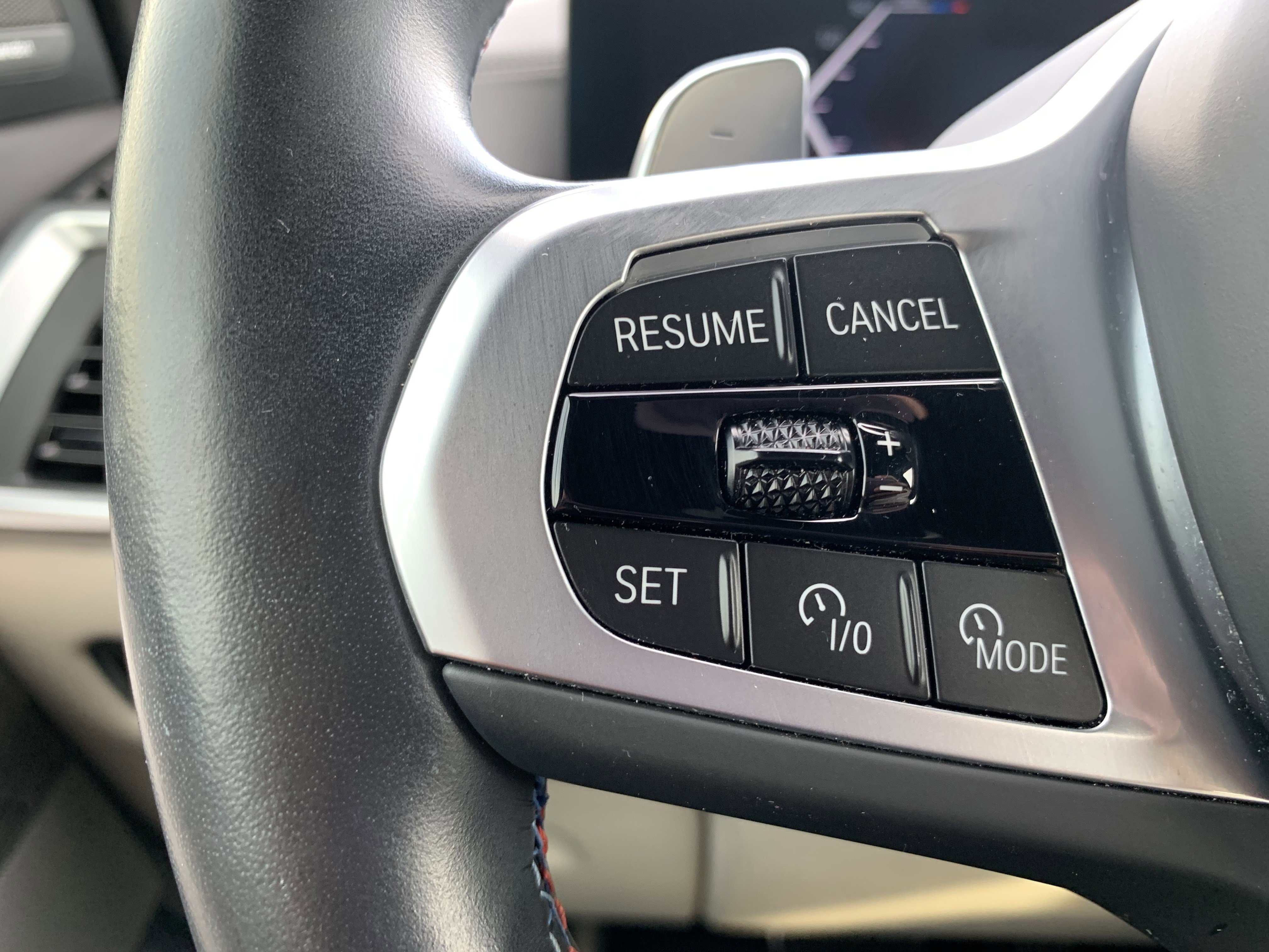 Used 2023 BMW X7 M60i w/ Executive Package image 19