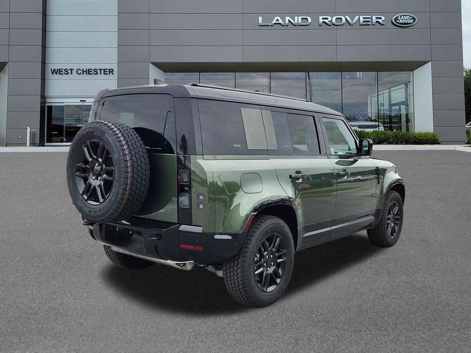 New 2026 Land Rover Defender 110 X-Dynamic SE AWD/4WD image 4