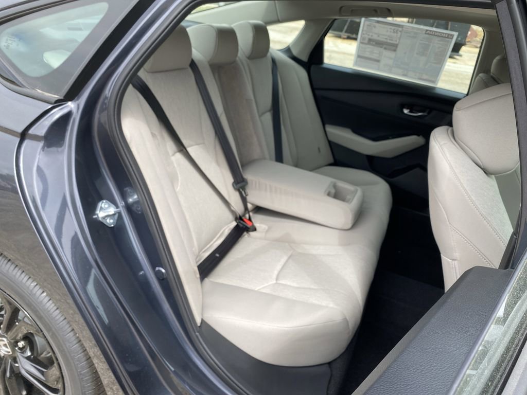 New 2025 Honda Accord SE image 30