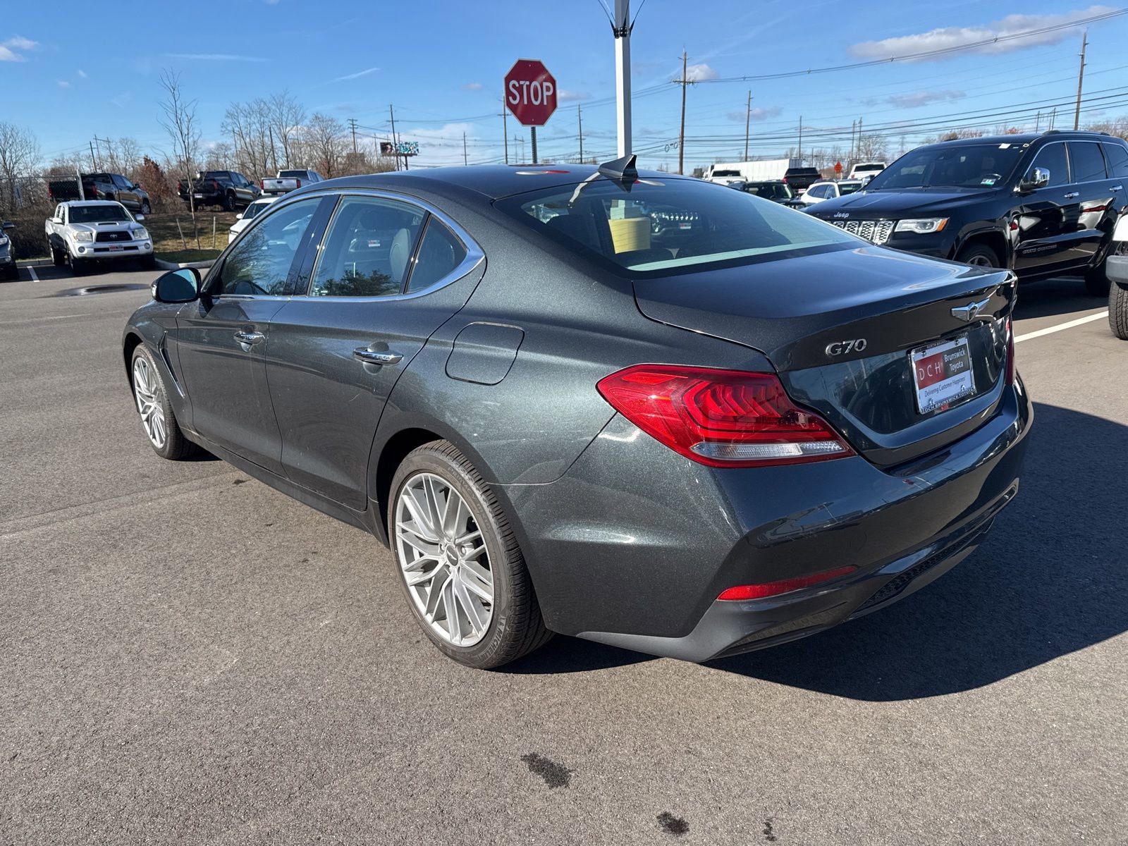 Used 2020 Genesis G70 2.0T image 7