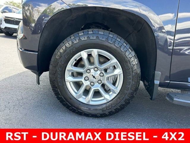 Used 2023 Chevrolet Silverado 1500 RST RWD image 9