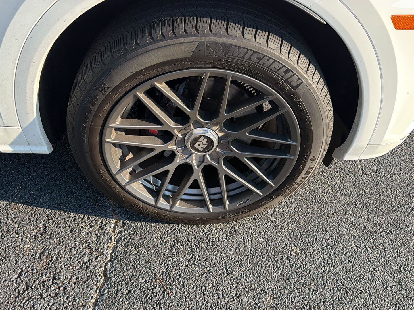 Used 2018 Audi SQ5 Prestige AWD/4WD image 7