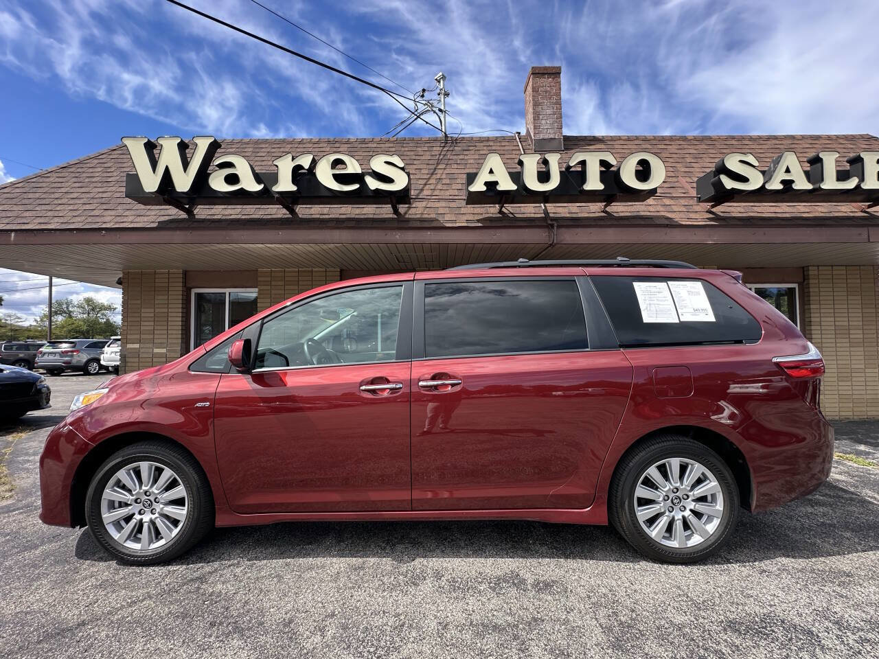 Used 2019 Toyota Sienna AWD