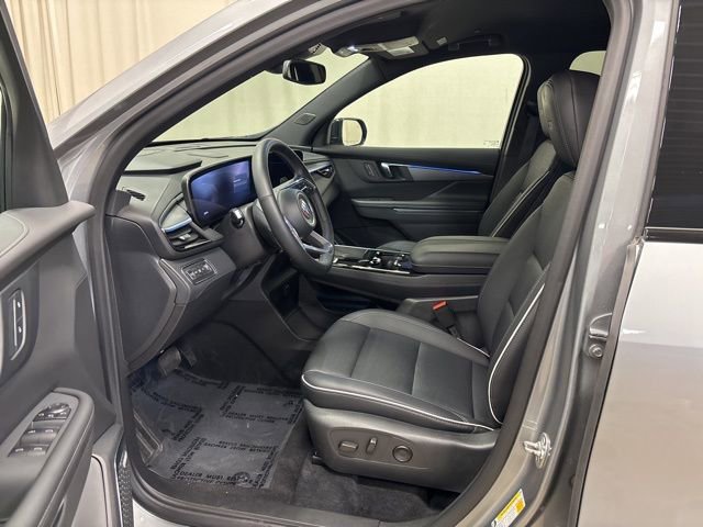 Used 2025 Buick Enclave Sport Touring FWD image 15