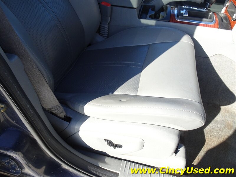 Used 2006 Jeep Grand Cherokee Limited AWD/4WD image 17