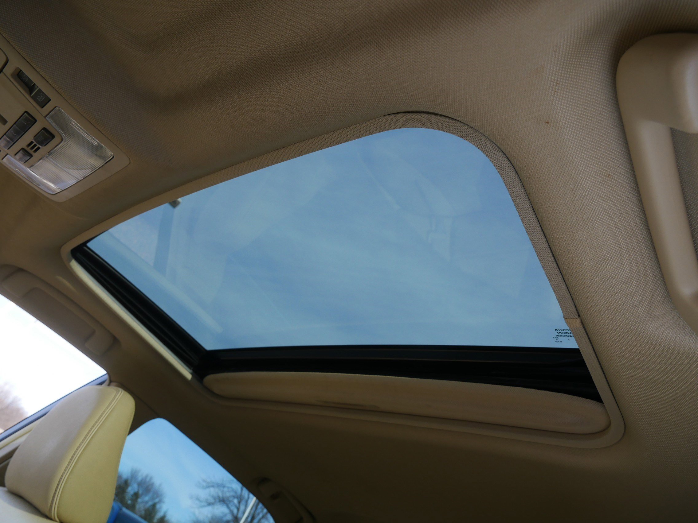 Used 2015 Toyota Camry XLE w/ Moonroof Package image 33