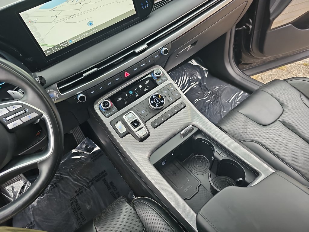 Used 2024 Hyundai Palisade Calligraphy AWD/4WD image 27