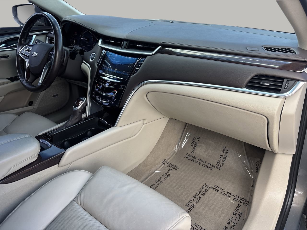 Used 2017 Cadillac XTS Luxury image 11