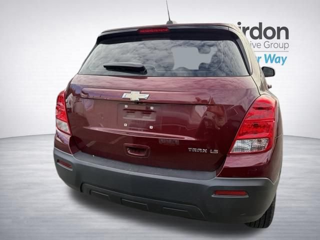 Used 2016 Chevrolet Trax LS FWD image 13