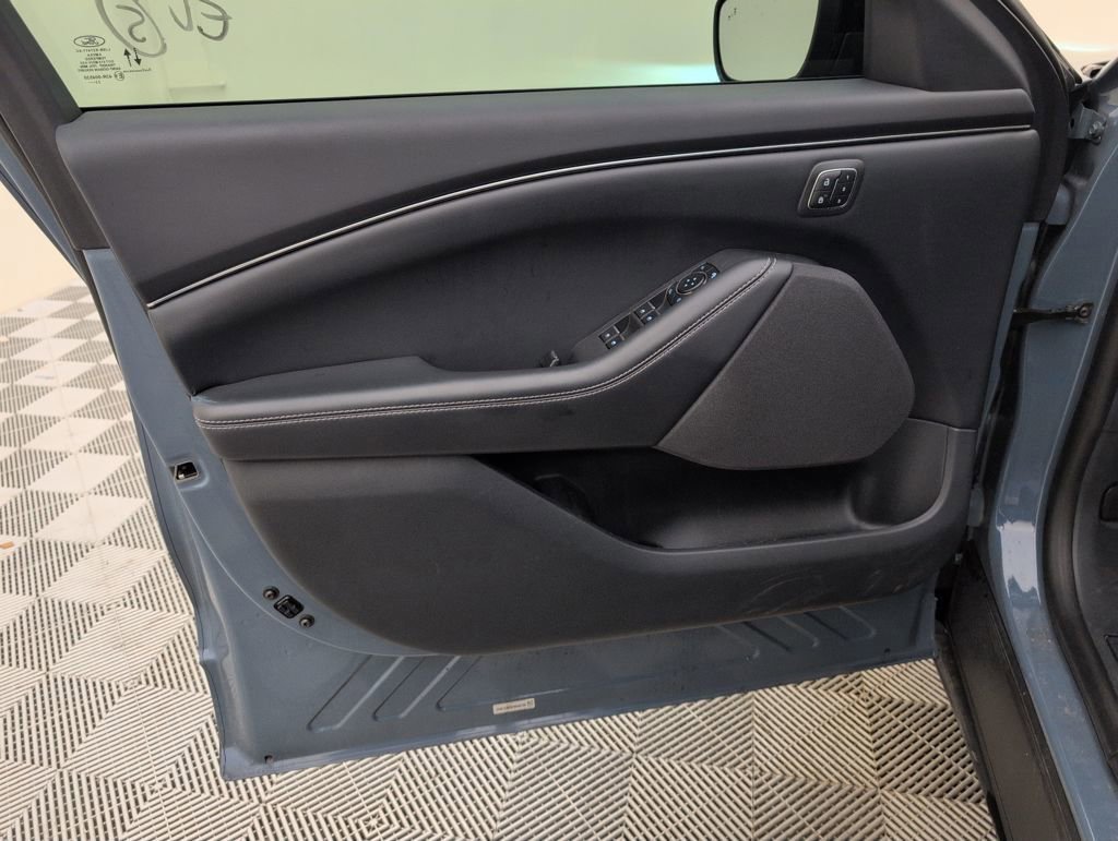 Used 2023 Ford Mustang Mach-E California Route 1 image 37