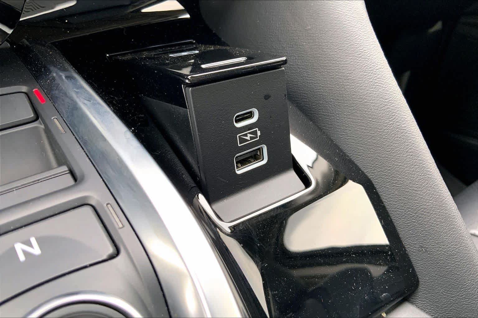 Used 2026 Acura MDX w/ Technology Package FWD image 34